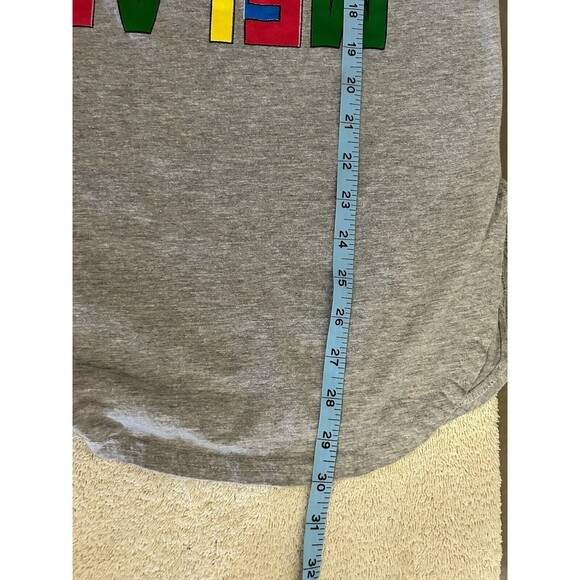 On Fire Melanin Women's Gray Short Sleeve Shirt 1X with Hood Queen Beautiful - Picture 8 of 10